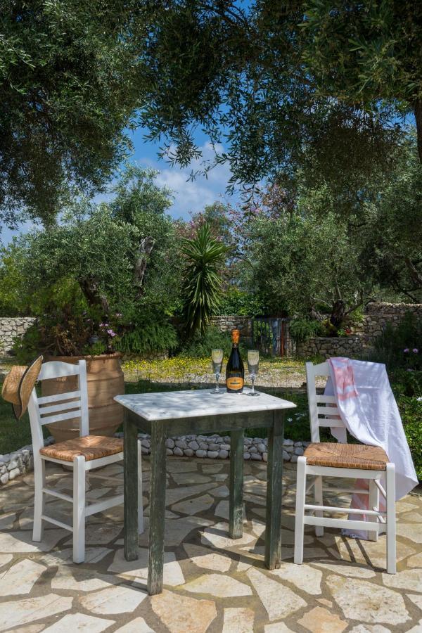 Villa Elaia Suites & Apartments No.7 Gaios Luaran gambar